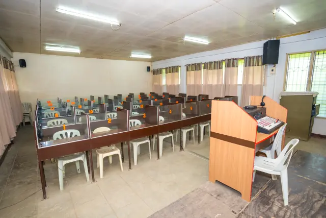 Speech Laboratory 4