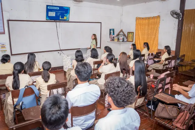 Senior High School 4